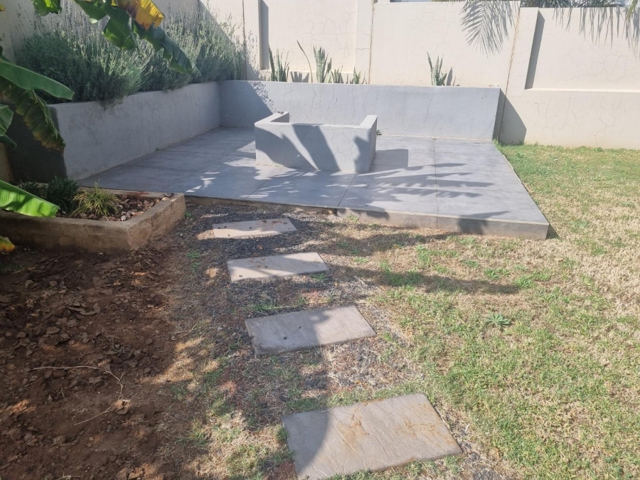 3 Bedroom Property for Sale in Ifafi North West